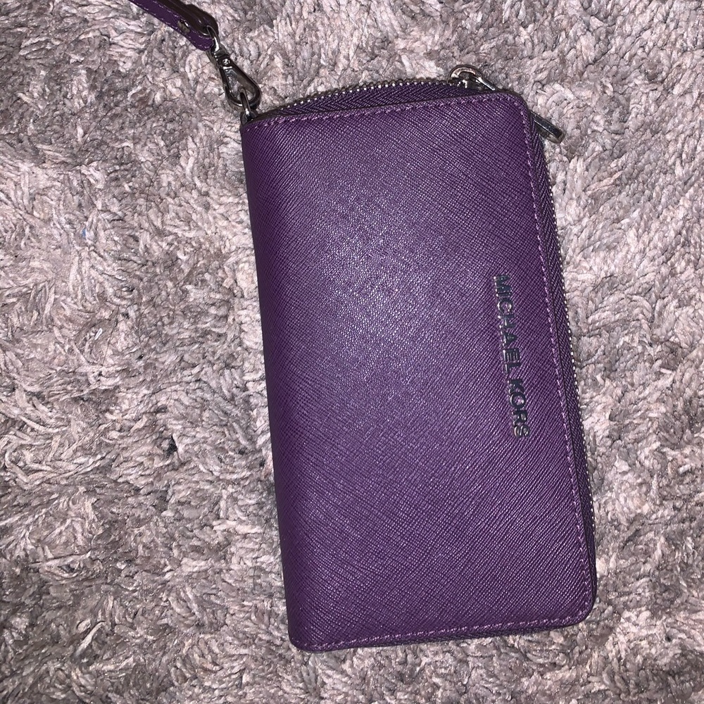 Michael Kors Wristlet